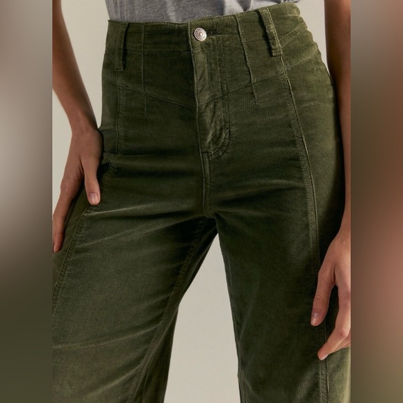 NWT We The Free People Libre Wide Leg Cord Jeans Green Mockingbird Size 27 - Picture 2 of 9